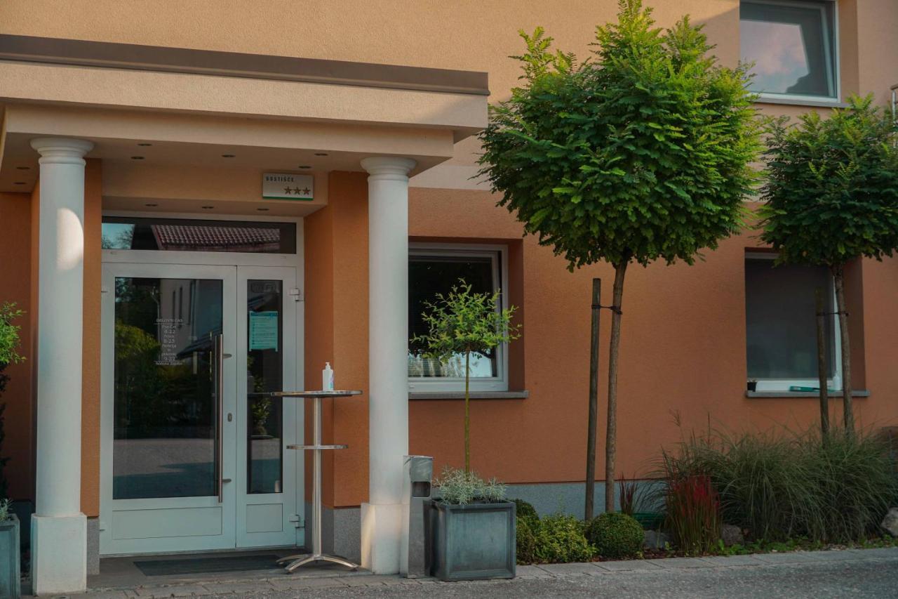 Guest House Tri Zvezde Kocevje Exterior foto